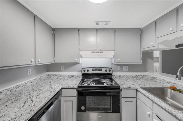 4017 Cottage Hill Road 58, Mobile, AL 36609