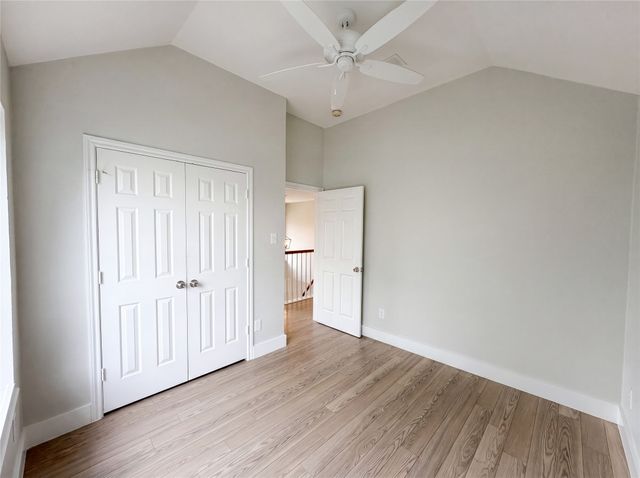 815 Ramblewood Drive, Lewisville, TX 75067