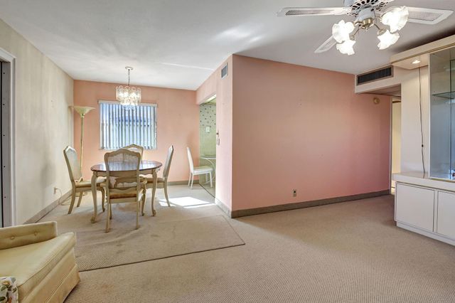 325 Saxony G, Delray Beach, FL 33446