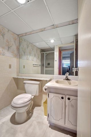 325 Saxony G, Delray Beach, FL 33446