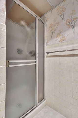 325 Saxony G, Delray Beach, FL 33446