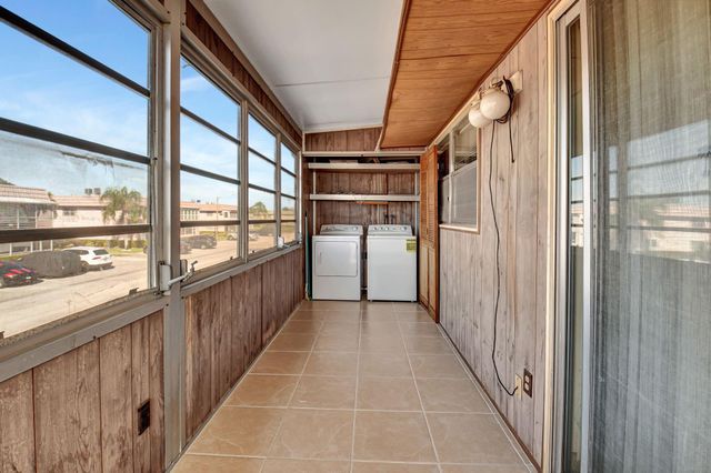 325 Saxony G, Delray Beach, FL 33446