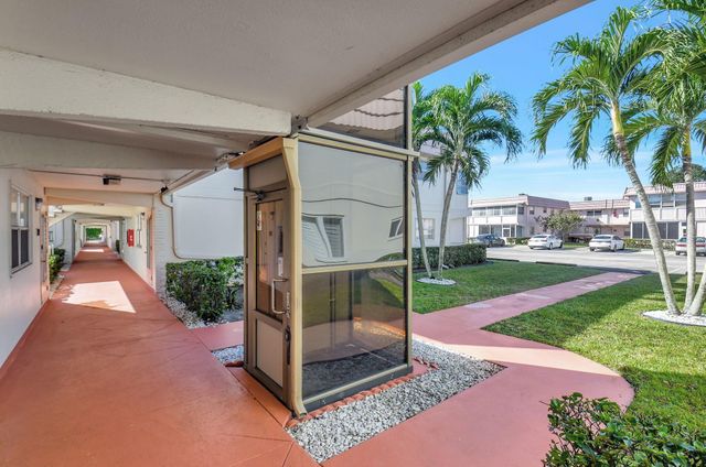 325 Saxony G, Delray Beach, FL 33446