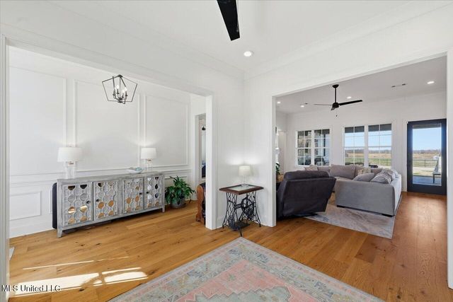 735 Cotton Creek Trail, Brandon, MS 39047