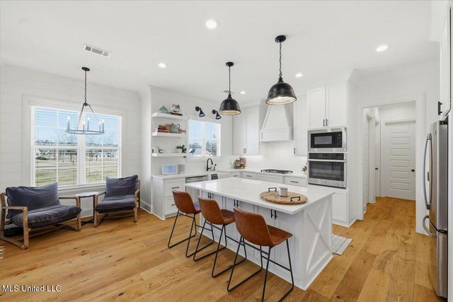 735 Cotton Creek Trail, Brandon, MS 39047