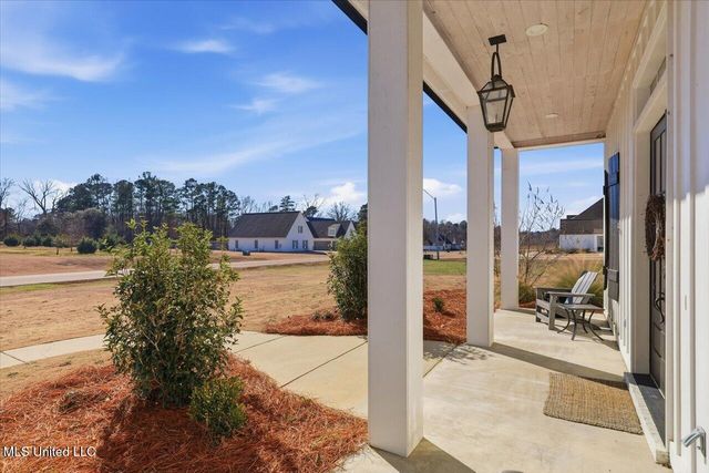 735 Cotton Creek Trail, Brandon, MS 39047