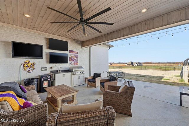 735 Cotton Creek Trail, Brandon, MS 39047