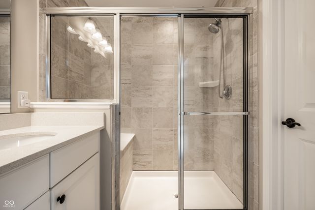 13068 Raritan Drive, Fishers, IN 46038