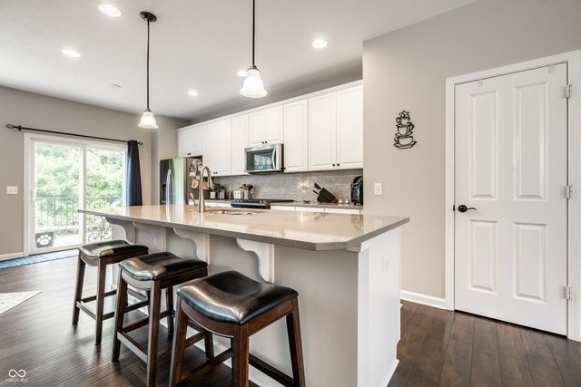 13068 Raritan Drive, Fishers, IN 46038