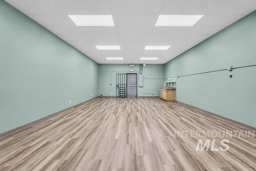 6734 W State Street, Garden City, ID 83714 photo 14