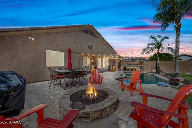 9129 W YUKON Drive, Peoria, AZ 85382