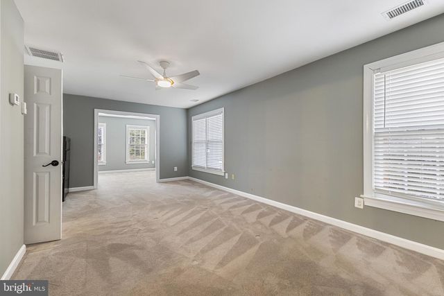 4291 LAWNVALE DR, Gainesville, VA 20155