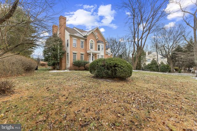 4291 LAWNVALE DR, Gainesville, VA 20155