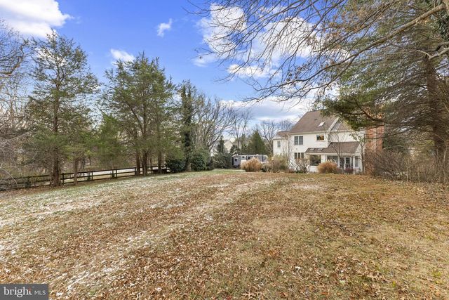 4291 LAWNVALE DR, Gainesville, VA 20155