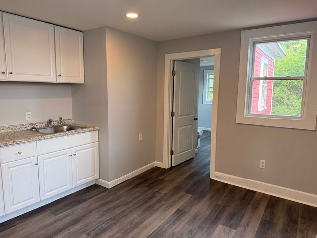 1309 Putney Road, Brattleboro, VT 05301