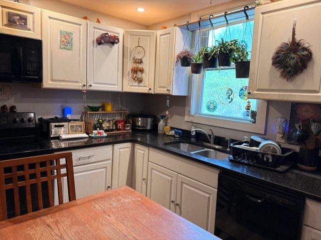 1309 Putney Road, Brattleboro, VT 05301