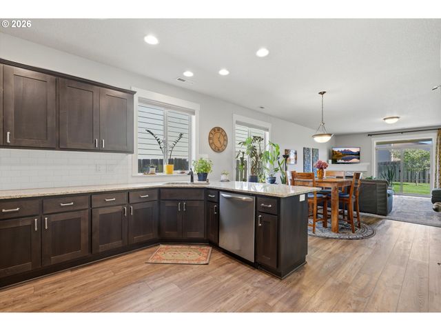 10711 Ne 142ND Ave, Vancouver, WA 98682