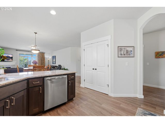 10711 Ne 142ND Ave, Vancouver, WA 98682