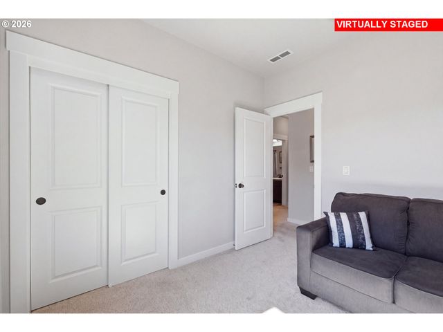 10711 Ne 142ND Ave, Vancouver, WA 98682