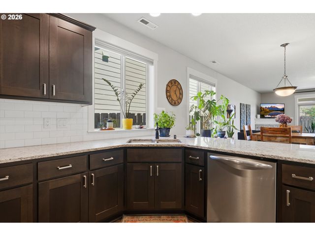 10711 Ne 142ND Ave, Vancouver, WA 98682