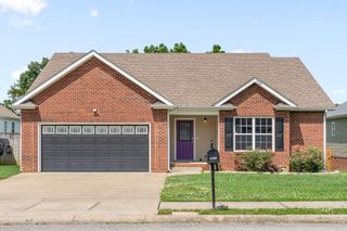 2693 Arthurs Ct, Clarksville, TN 37040