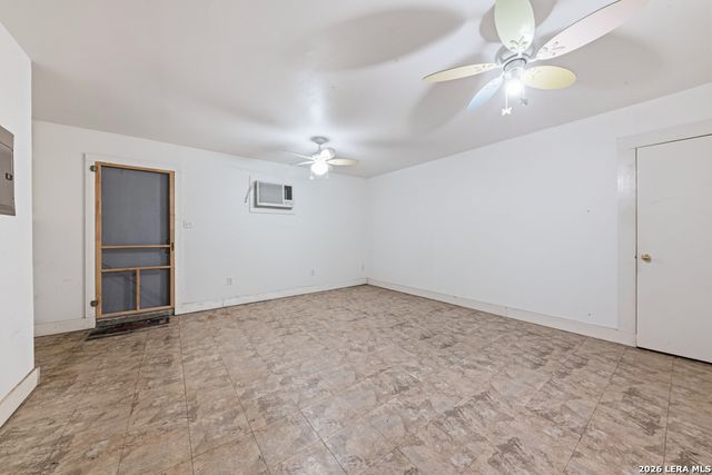 5919 Hidden Boulder, San Antonio, TX 78250