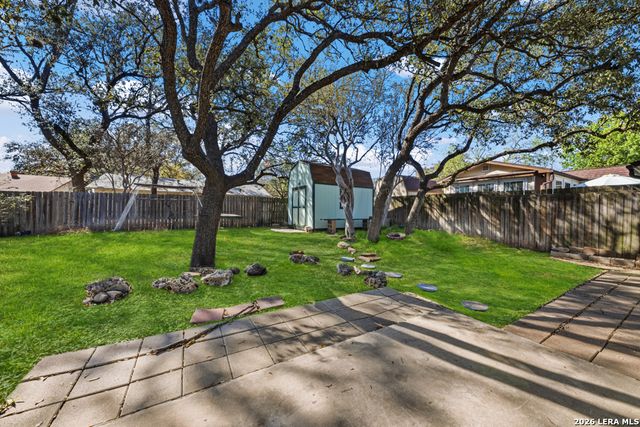 5919 Hidden Boulder, San Antonio, TX 78250
