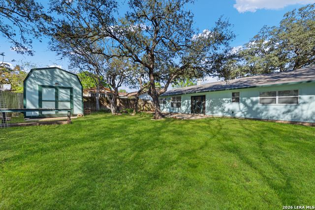 5919 Hidden Boulder, San Antonio, TX 78250