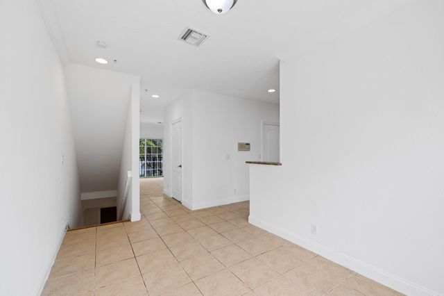 601 S FEDERAL Highway 30, Lake Worth Beach, FL 33460