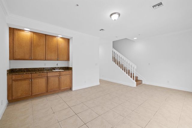 601 S FEDERAL Highway 30, Lake Worth Beach, FL 33460