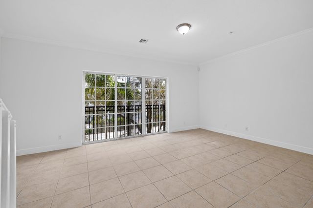 601 S FEDERAL Highway 30, Lake Worth Beach, FL 33460