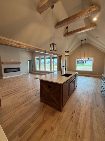 5688 E 137th Street N, Collinsville, OK 74021