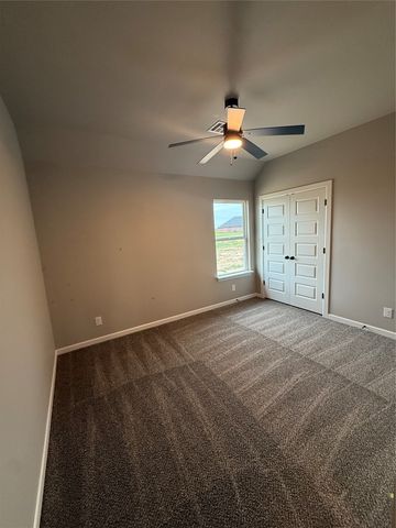 5688 E 137th Street N, Collinsville, OK 74021