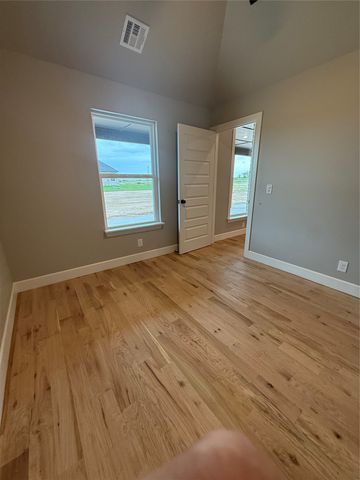 5688 E 137th Street N, Collinsville, OK 74021