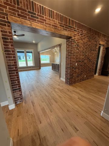5688 E 137th Street N, Collinsville, OK 74021