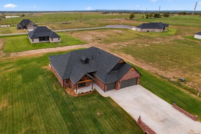 5688 E 137th Street N, Collinsville, OK 74021