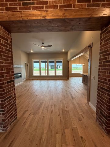 5688 E 137th Street N, Collinsville, OK 74021