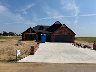 5688 E 137th Street N, Collinsville, OK 74021