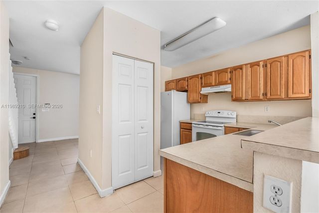 3360 NE 14th Dr 107-30, Homestead, FL 33033