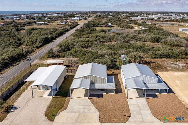 178 Connelley Lane, Port O Connor, TX 77982