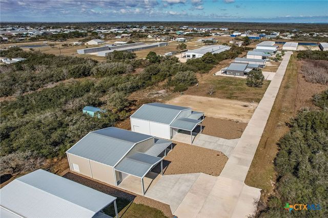 178 Connelley Lane, Port O Connor, TX 77982