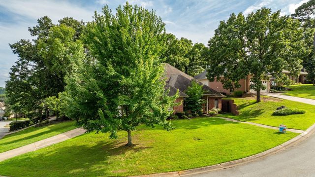 13800 Saint Michael Drive, Little Rock, AR 72211