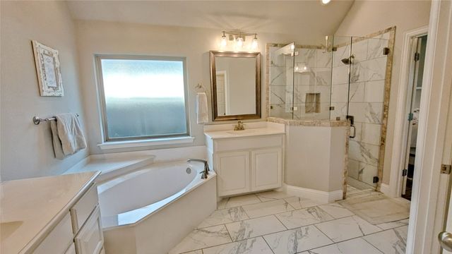 1124 Rocky Springs Trail, Fort Worth, TX 76052