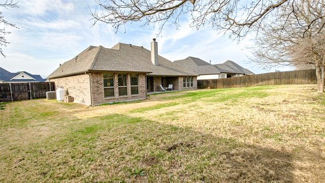 1124 Rocky Springs Trail, Fort Worth, TX 76052