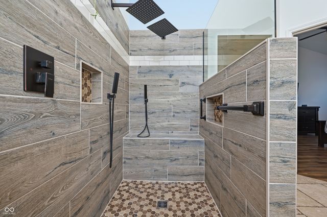 13374 Landwood Drive, Fishers, IN 46037