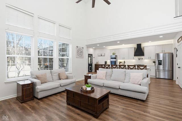 13374 Landwood Drive, Fishers, IN 46037