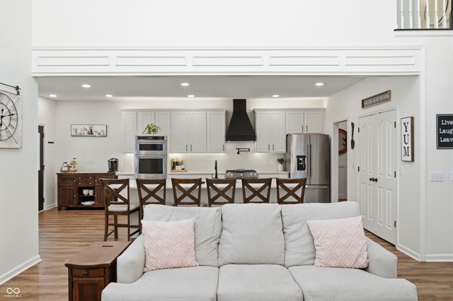 13374 Landwood Drive, Fishers, IN 46037