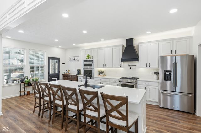 13374 Landwood Drive, Fishers, IN 46037