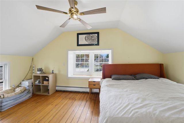 40 Jackson Avenue, East Providence, RI 02915