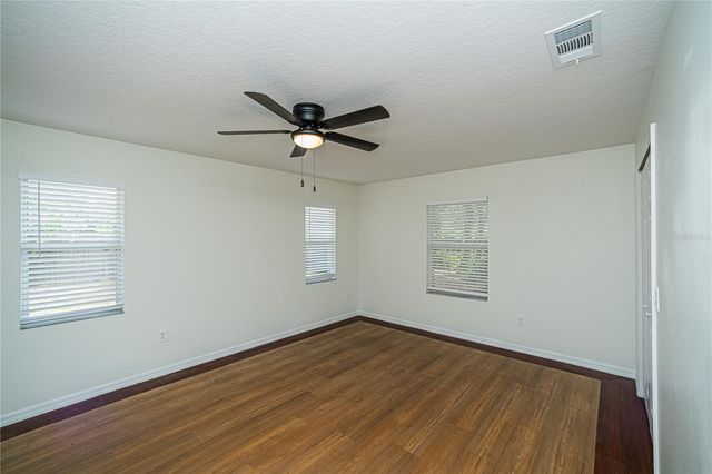 565 CHULA WOODS COURT, Chuluota, FL 32766